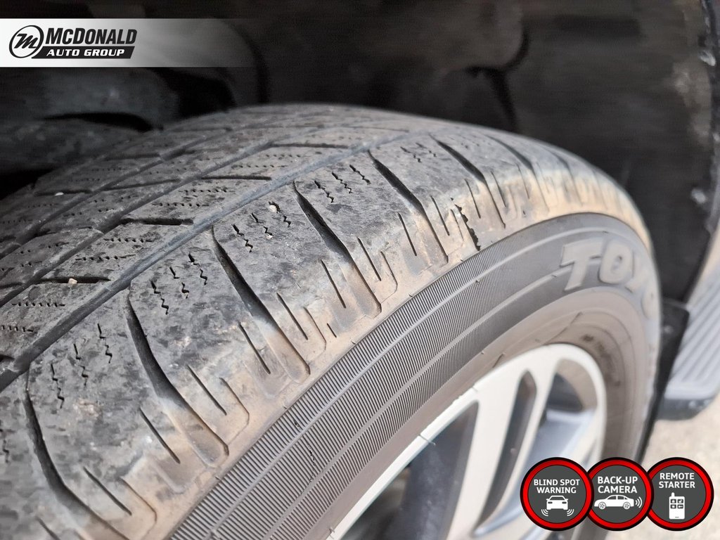 2024 Ford Expedition Limited in Taber, Alberta - 8 - w1024h768px