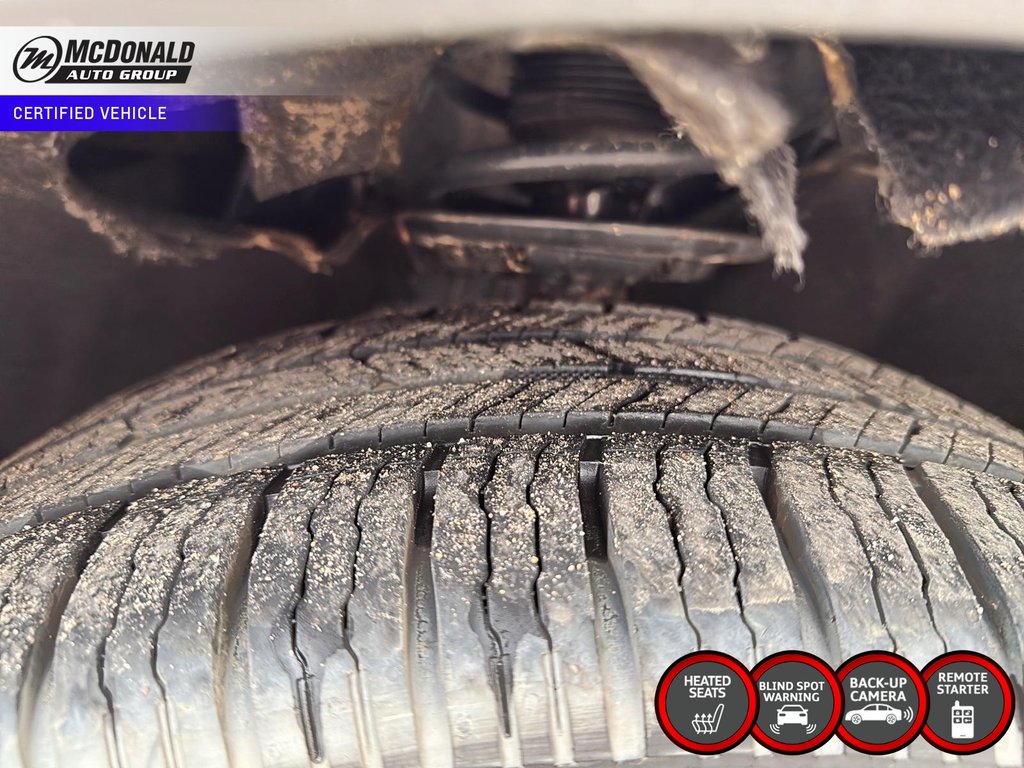 2023 Ford Explorer in Taber, Alberta - 8 - w1024h768px