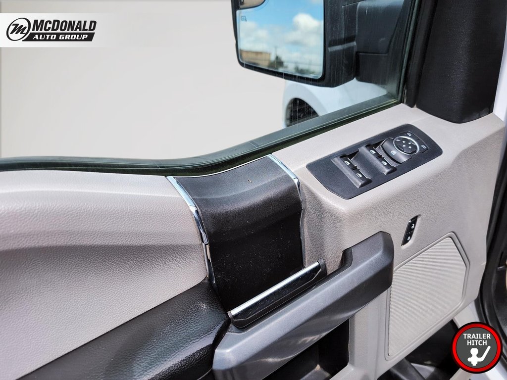 2017 Ford F-150 XLT in Taber, Alberta - 18 - w1024h768px