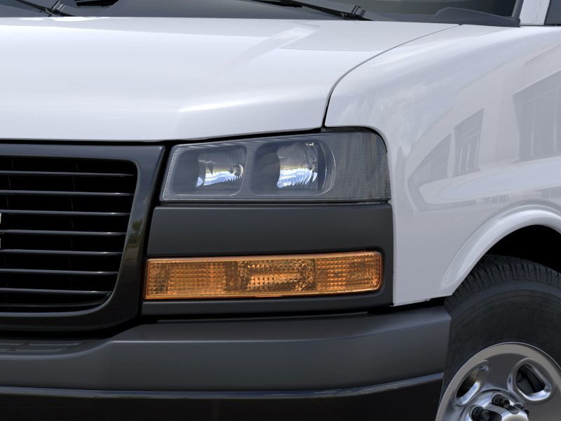 2025 GMC Savana cargo 3500 in Taber, Alberta - 10 - w1024h768px