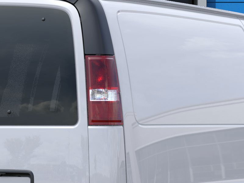 2025 GMC Savana cargo 3500 in Taber, Alberta - 11 - w1024h768px