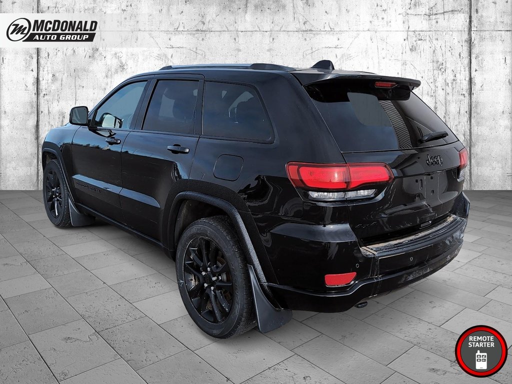 2020 Jeep GRAND CHEROKEE LAR/ALTLaredo in Taber, Alberta - 2 - w1024h768px