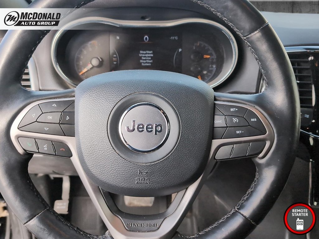 2020 Jeep GRAND CHEROKEE LAR/ALTLaredo in Taber, Alberta - 19 - w1024h768px