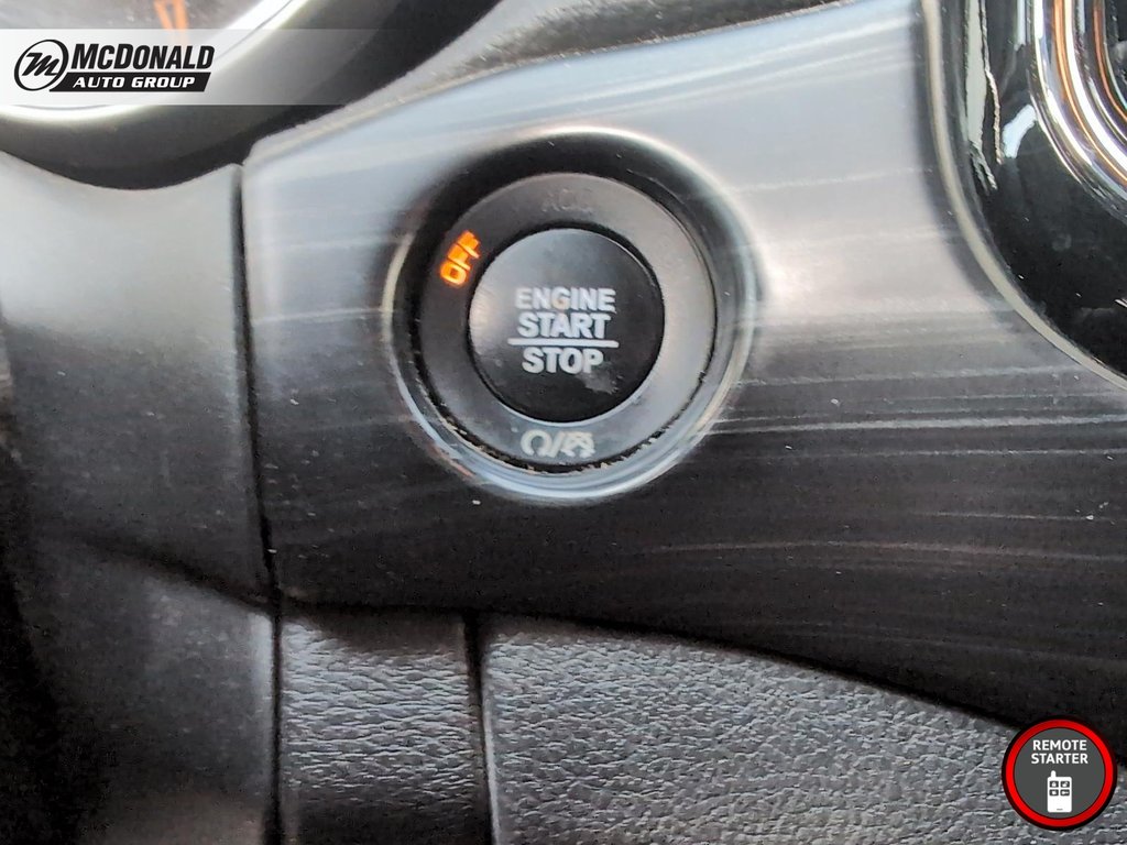 2020 Jeep GRAND CHEROKEE LAR/ALTLaredo in Taber, Alberta - 11 - w1024h768px