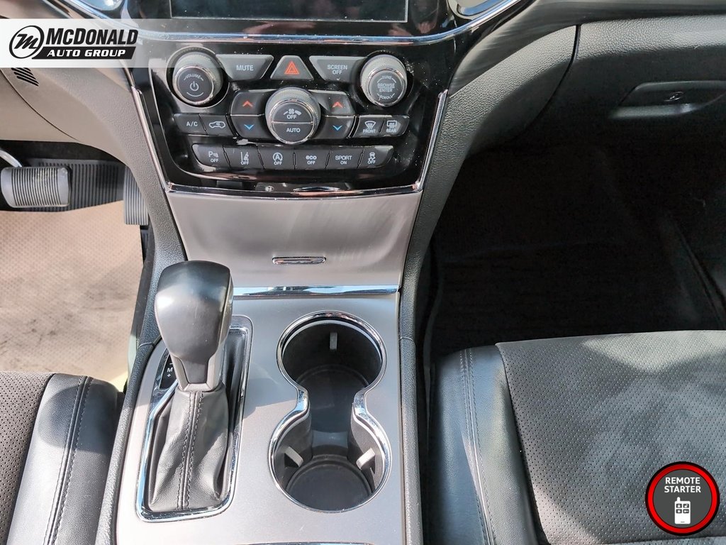 2020 Jeep SUV GRAND CHEROKEE LAR/ALTLaredo in Taber, Alberta - 17 - w1024h768px