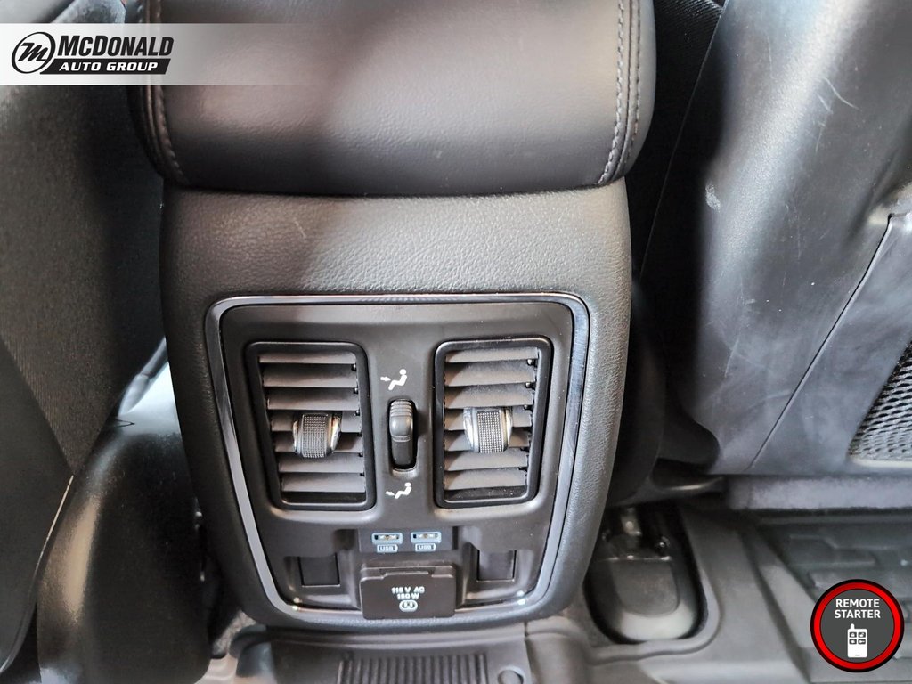 2022 Jeep SUV Grand Cherokee in Taber, Alberta - 13 - w1024h768px