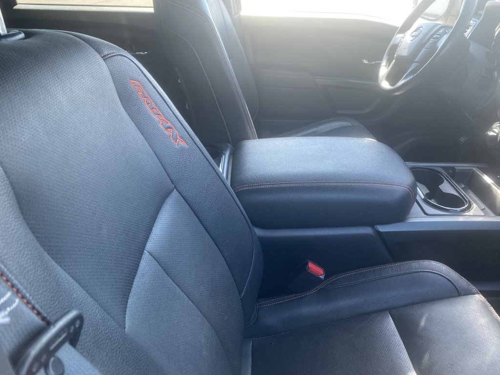 2020 Nissan Titan in Taber, Alberta - 7 - w1024h768px