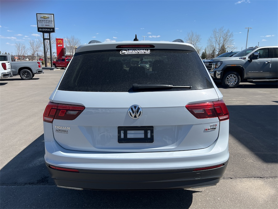 2018 Volkswagen Tiguan in Taber, Alberta - 6 - w1024h768px