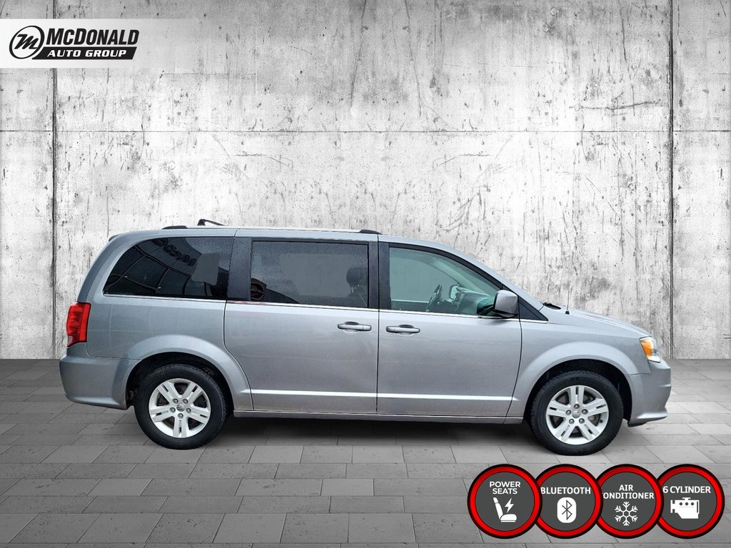 2018 Dodge GRAND CARAVAN CREW PLUS in Taber, Alberta - 6 - w1024h768px