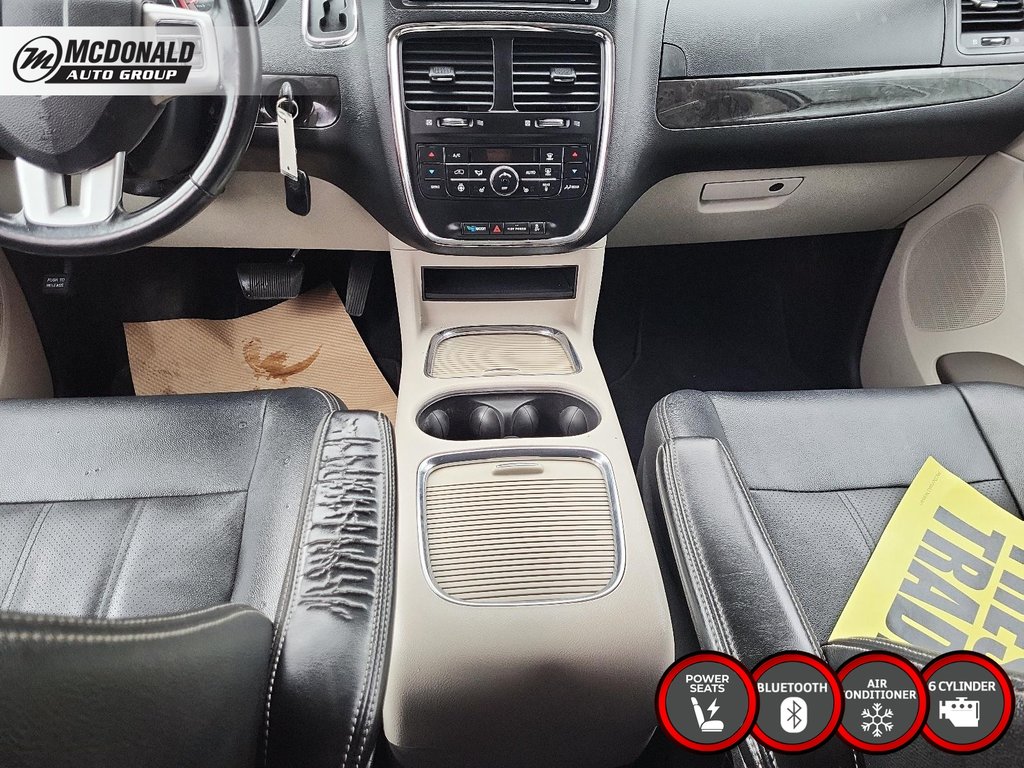 2018 Dodge GRAND CARAVAN CREW PLUS in Taber, Alberta - 17 - w1024h768px