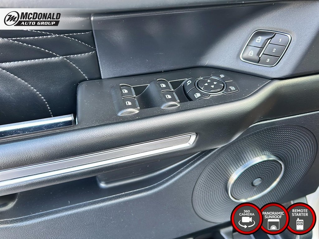 2021 Ford ExpeditionMax Platinum in Taber, Alberta - 21 - w1024h768px
