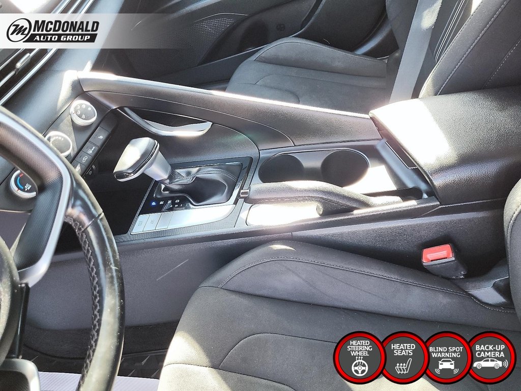 2021 Hyundai Elantra in Taber, Alberta - 17 - w1024h768px