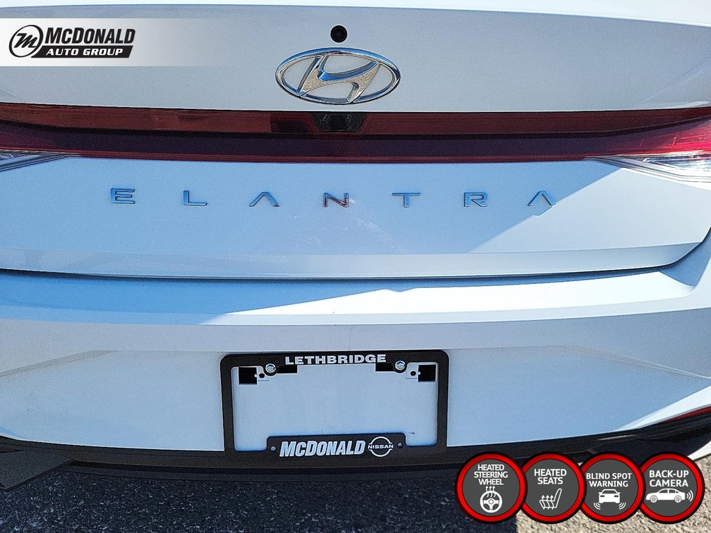 2021 Hyundai Elantra in Taber, Alberta - 11 - w1024h768px