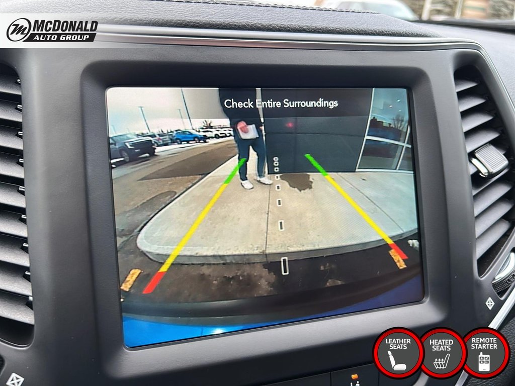 2023 Jeep Cherokee in Taber, Alberta - 31 - w1024h768px