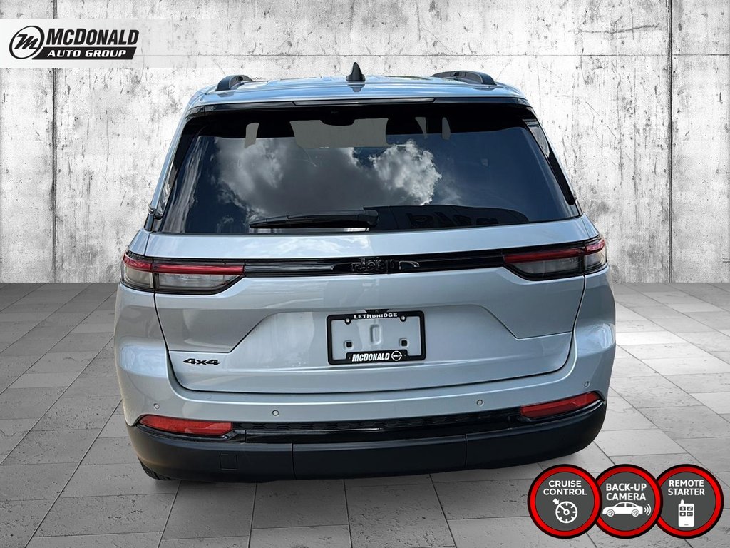 2023 Jeep SUV AWD Grand Cherokee Altitude in Taber, Alberta - 4 - w1024h768px