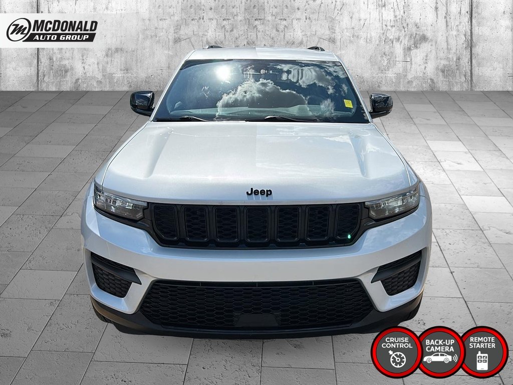 2023 Jeep SUV AWD Grand Cherokee Altitude in Taber, Alberta - 8 - w1024h768px