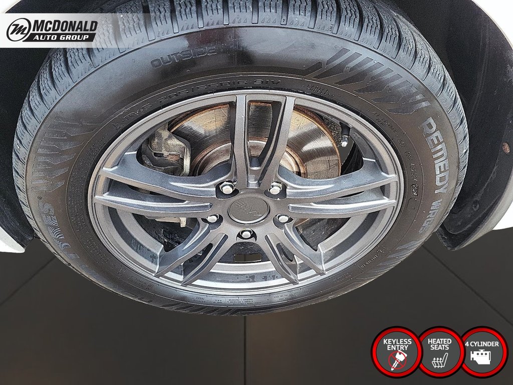 2016 Kia RondoEX in Taber, Alberta - 9 - w1024h768px