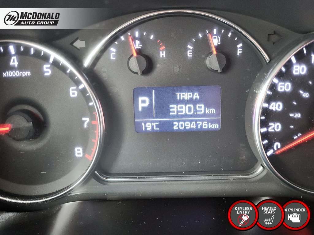 2016 Kia RondoEX in Taber, Alberta - 24 - w1024h768px