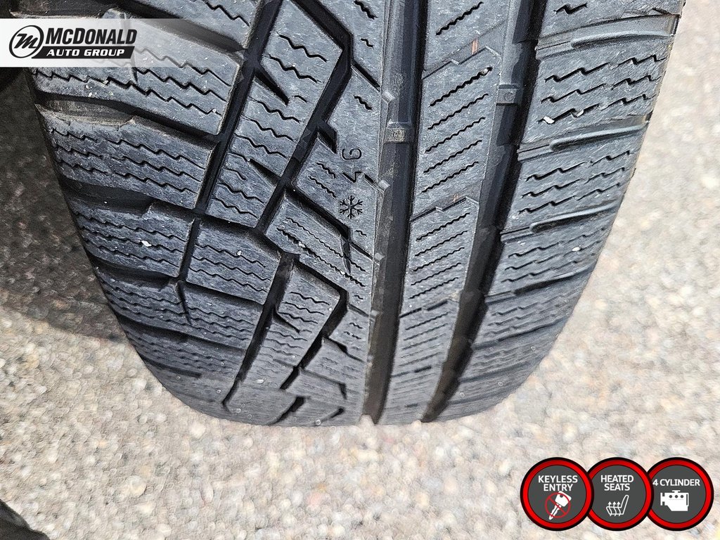 2016 Kia RondoEX in Taber, Alberta - 10 - w1024h768px