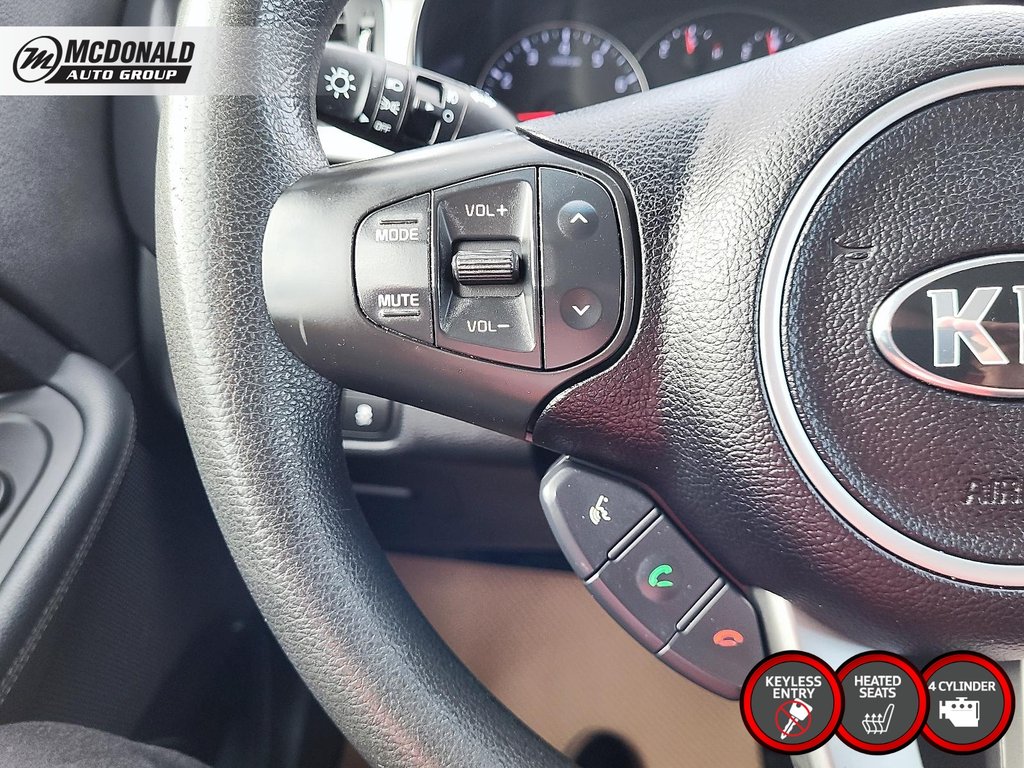 2016 Kia RondoEX in Taber, Alberta - 22 - w1024h768px