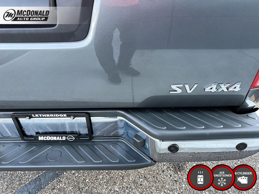 2018 Nissan Frontier in Taber, Alberta - 12 - w1024h768px