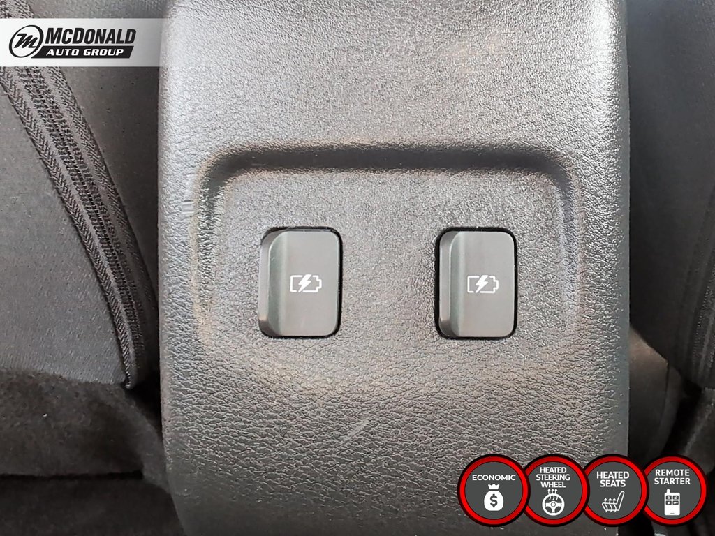 2021 Nissan Kicks in Taber, Alberta - 15 - w1024h768px