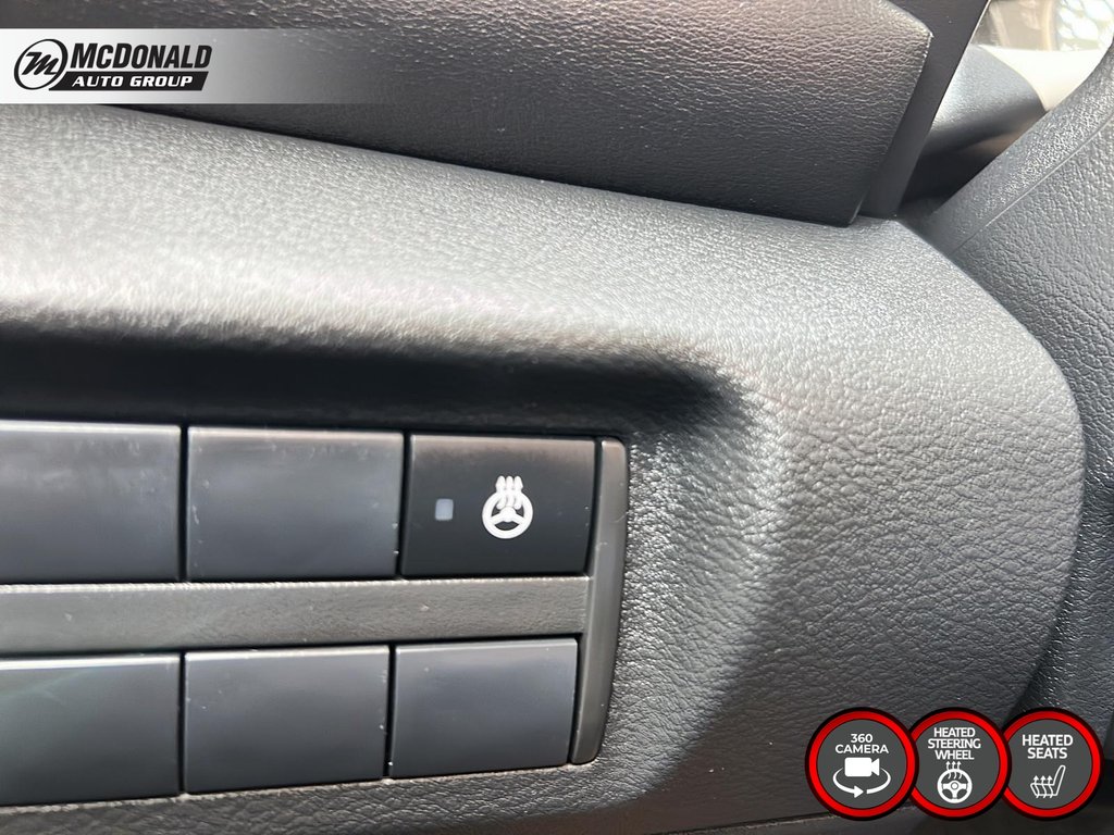 2023 Nissan Kicks in Taber, Alberta - 33 - w1024h768px