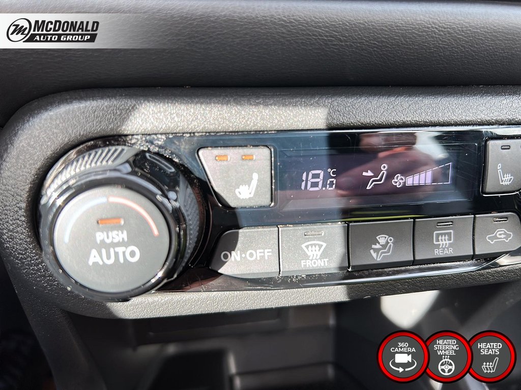 2023 Nissan Kicks in Taber, Alberta - 32 - w1024h768px