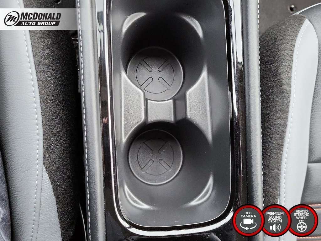 2024 Nissan Kicks in Taber, Alberta - 29 - w1024h768px