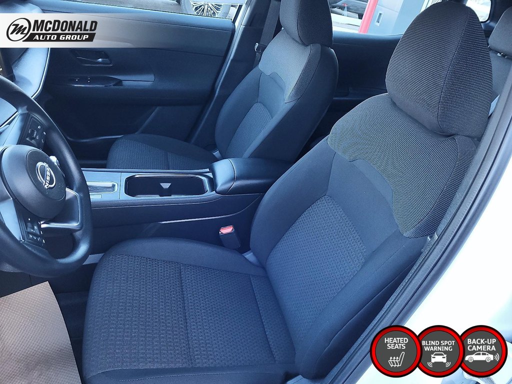 2025 Nissan Kicks in Taber, Alberta - 16 - w1024h768px