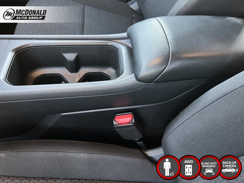 2025 Nissan Kicks in Taber, Alberta - 18 - w1024h768px