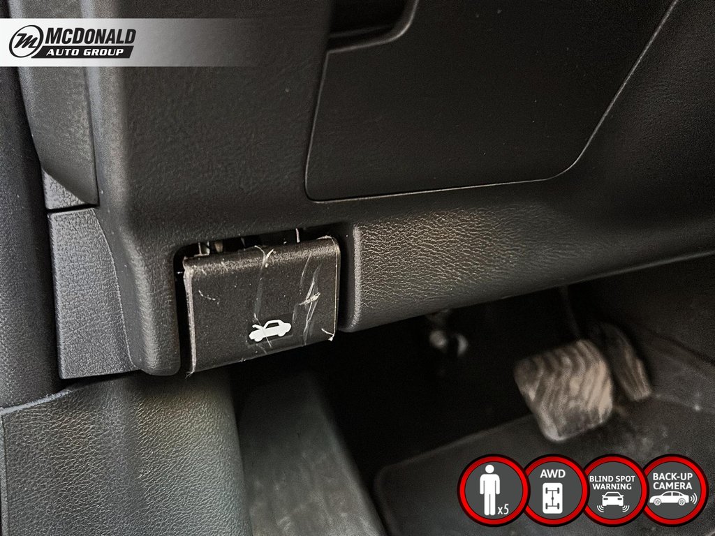 2025 Nissan Kicks in Taber, Alberta - 20 - w1024h768px