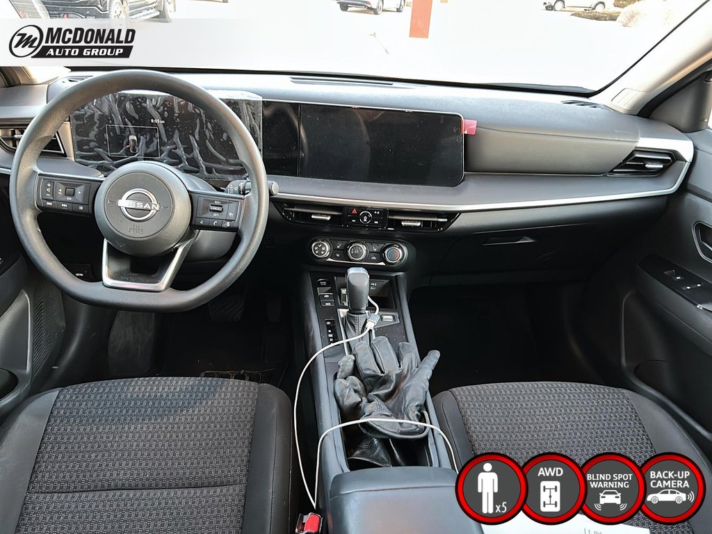 2025 Nissan Kicks in Taber, Alberta - 15 - w1024h768px