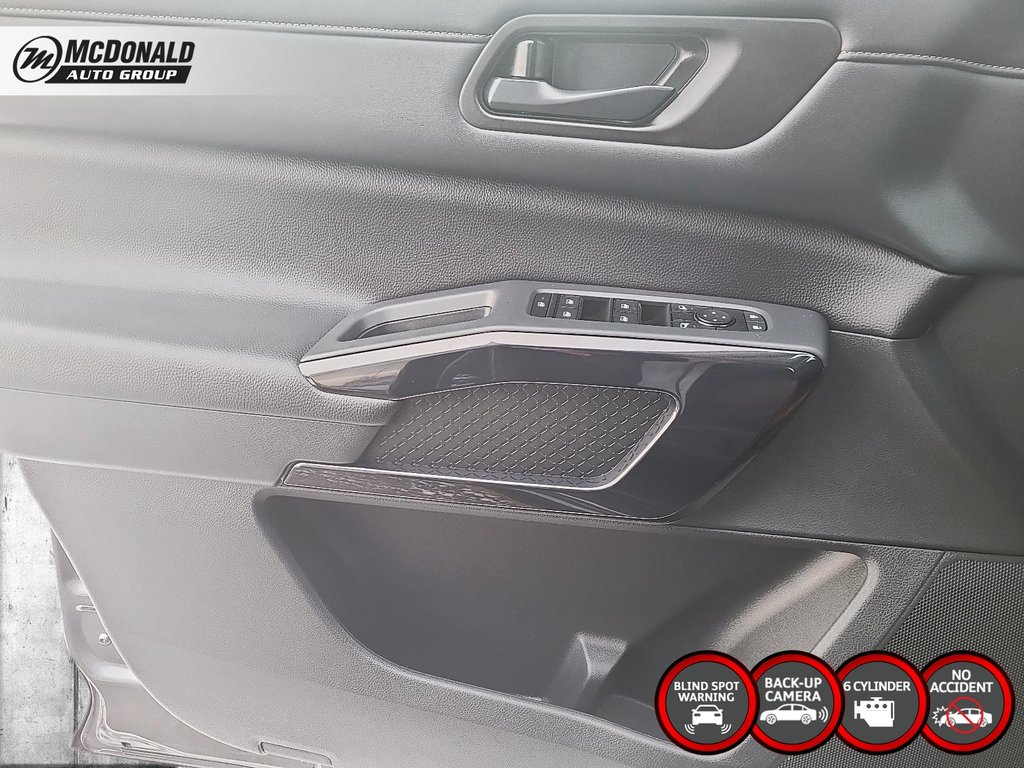 2024 Nissan Pathfinder in Taber, Alberta - 20 - w1024h768px
