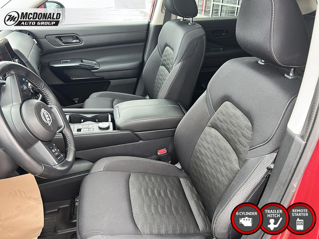 2025 Nissan Pathfinder in Taber, Alberta - 18 - w1024h768px