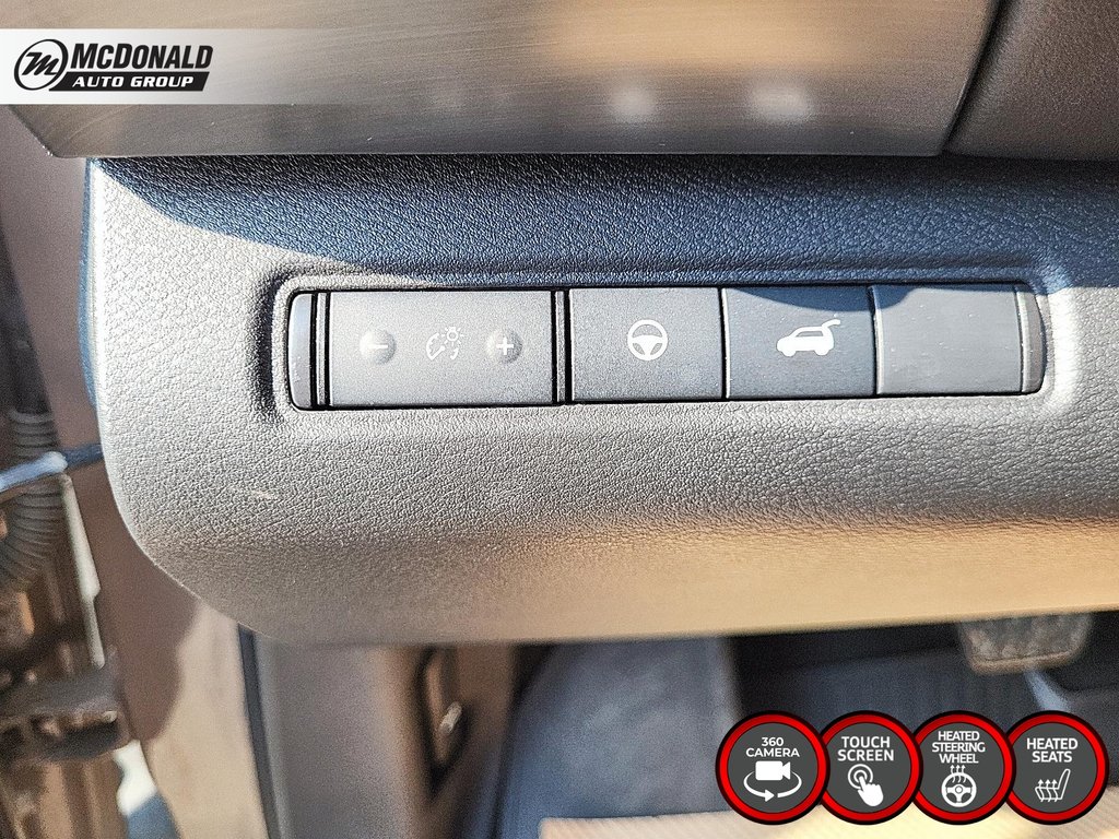 2025 Nissan Pathfinder in Taber, Alberta - 22 - w1024h768px