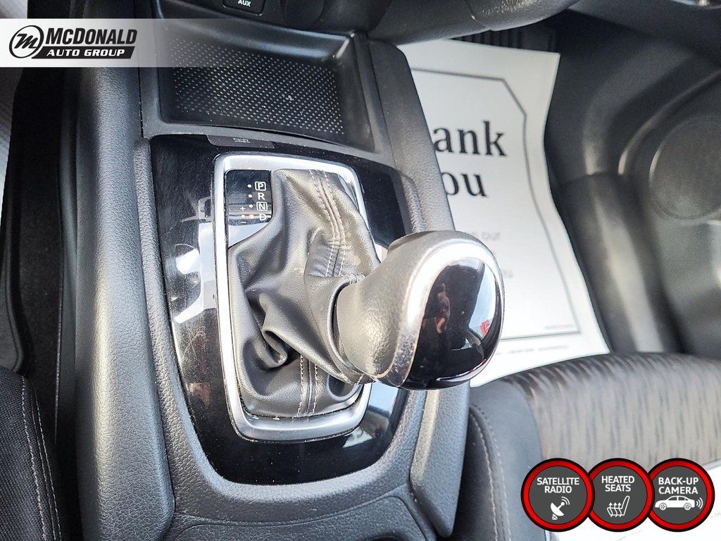 2017 Nissan Rogue in Taber, Alberta - 25 - w1024h768px