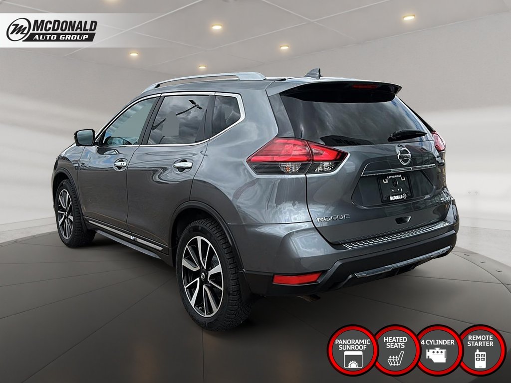 2017 Nissan Rogue in Taber, Alberta - 3 - w1024h768px