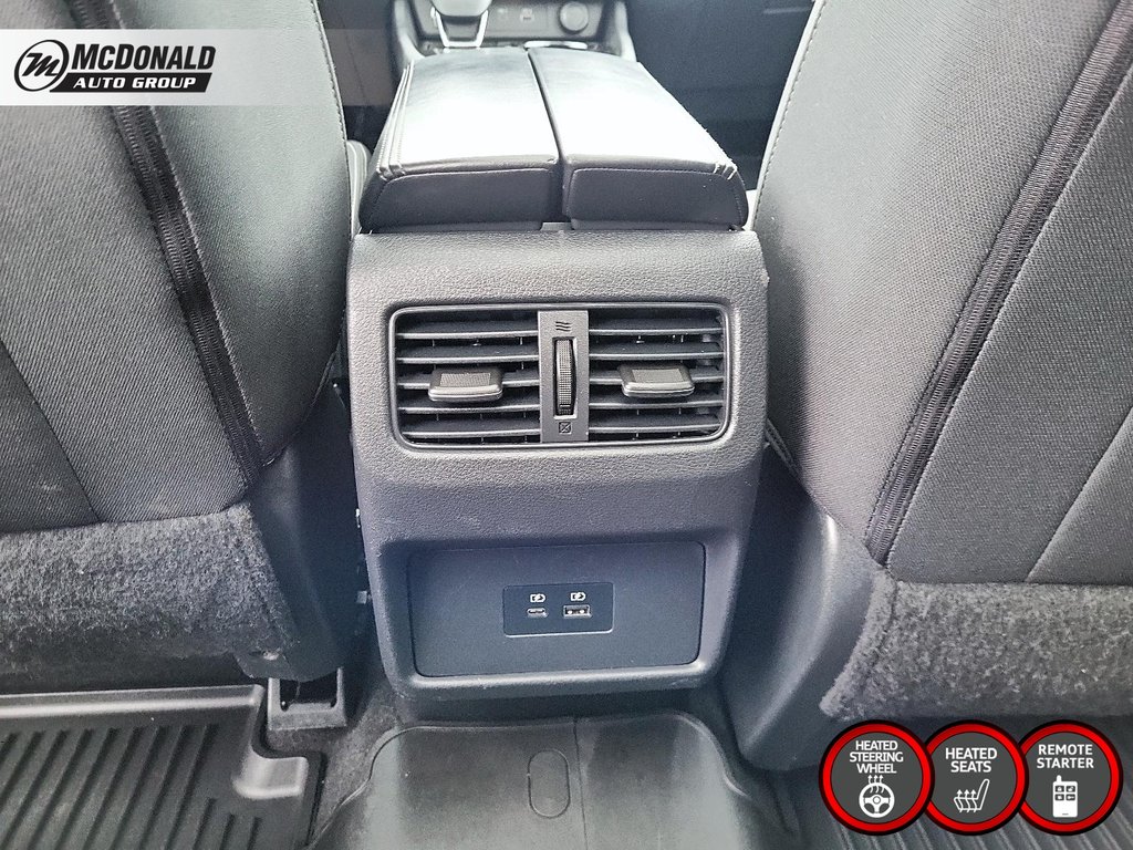 2021 Nissan Rogue in Taber, Alberta - 15 - w1024h768px