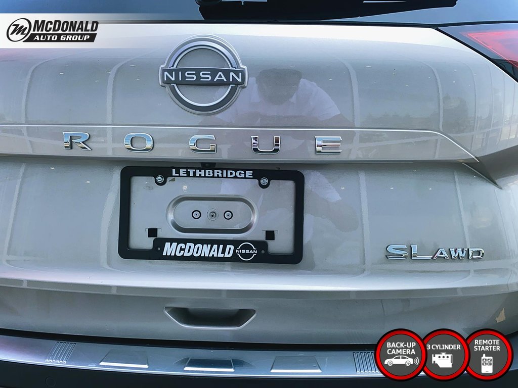 2023 Nissan Rogue in Taber, Alberta - 11 - w1024h768px