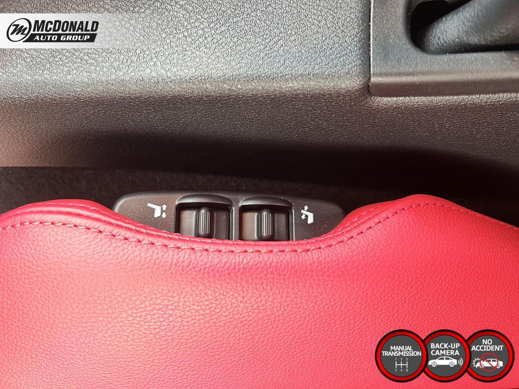 2024 Nissan Z Car in Taber, Alberta - 15 - w1024h768px