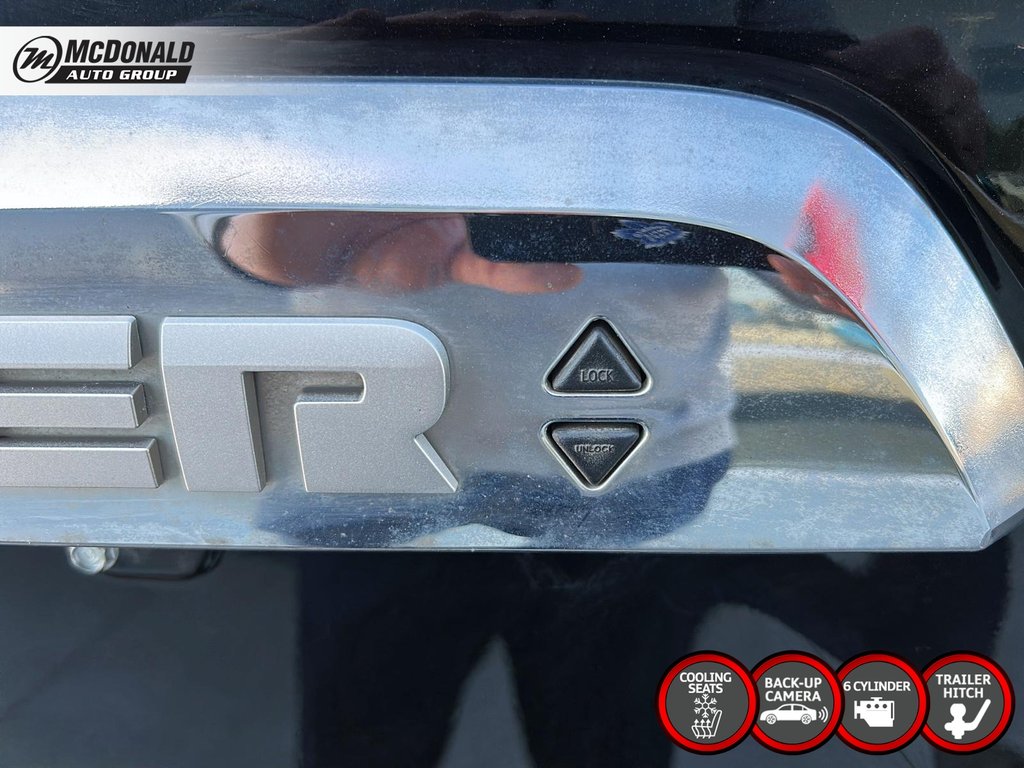 2016 Toyota 4Runner in Taber, Alberta - 14 - w1024h768px