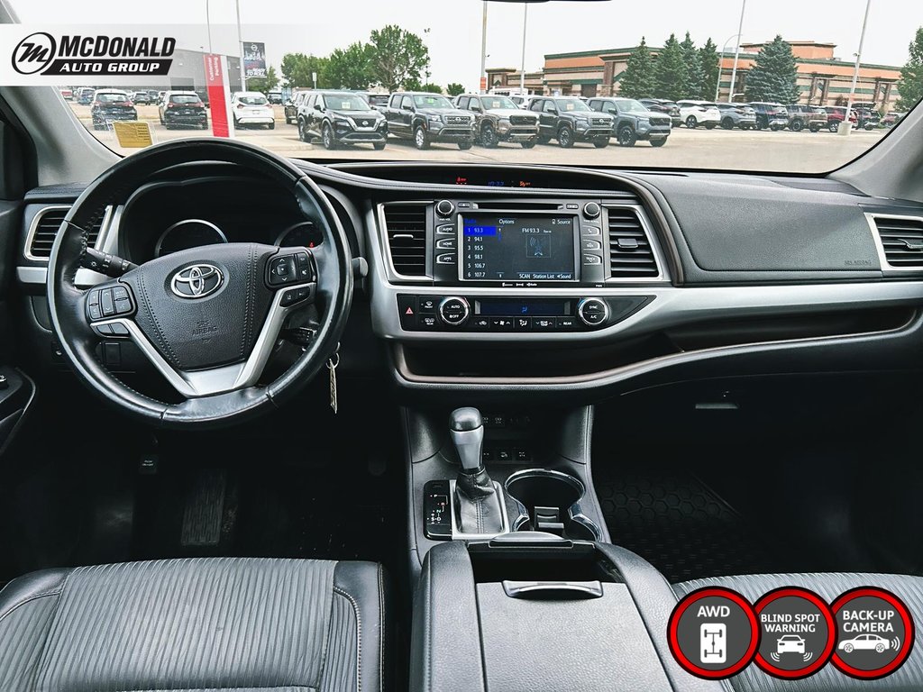 2019 Toyota Highlander in Taber, Alberta - 17 - w1024h768px