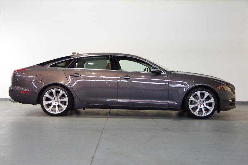 Land Rover Vancouver 2016 Jaguar XJL 3.0L V6 AWD Portfolio UM2065