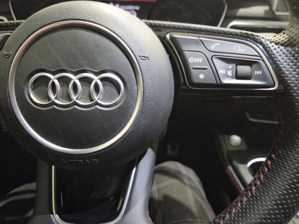 Audi A4 Progressiv Quattro S-Line Black Optic Navigation 2018 à Terrebonne, Québec - 11 - w1024h768px