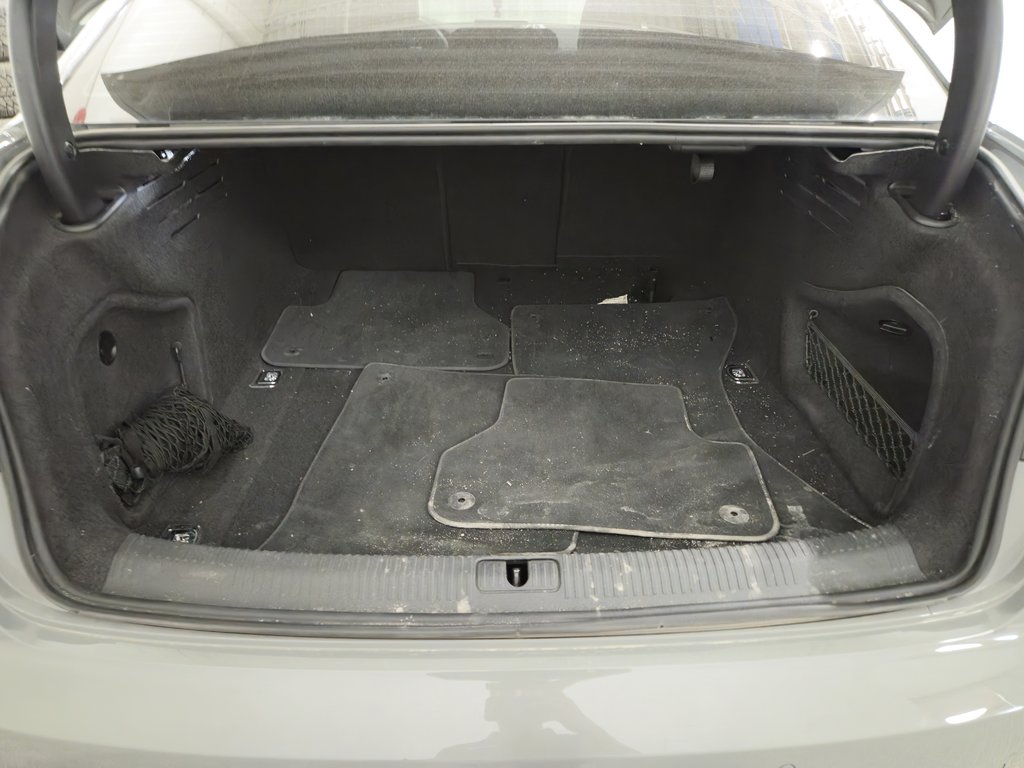 Audi A4 Progressiv Quattro S-Line Black Optic Navigation 2018 à Terrebonne, Québec - 21 - w1024h768px