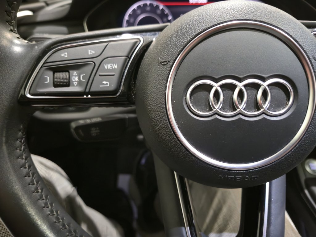 2018 Audi A4 Progressiv Quattro Toit ouvrant Cuir in Terrebonne, Quebec - 10 - w1024h768px