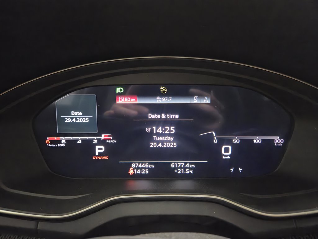 2022 Audi SQ5 Progressiv Black Optic * Couleure Rare * in Terrebonne, Quebec - 12 - w1024h768px