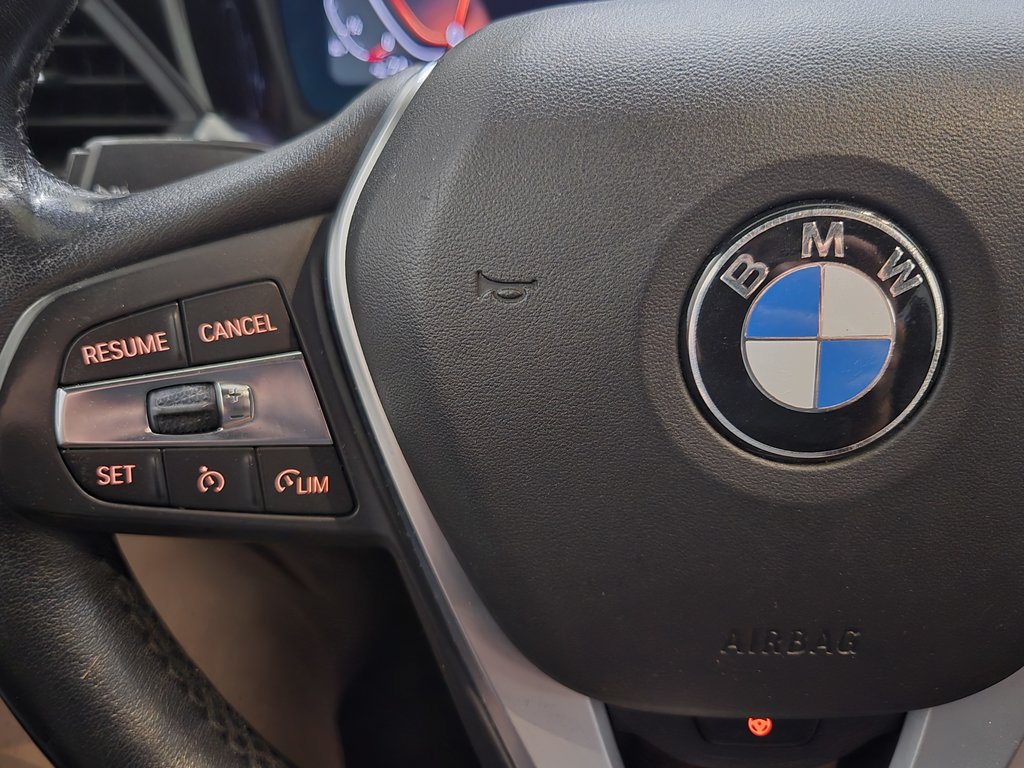 2019 BMW 3 Series 330i xDrive Toit Ouvrant Cuir Navigation in Terrebonne, Quebec - 10 - w1024h768px