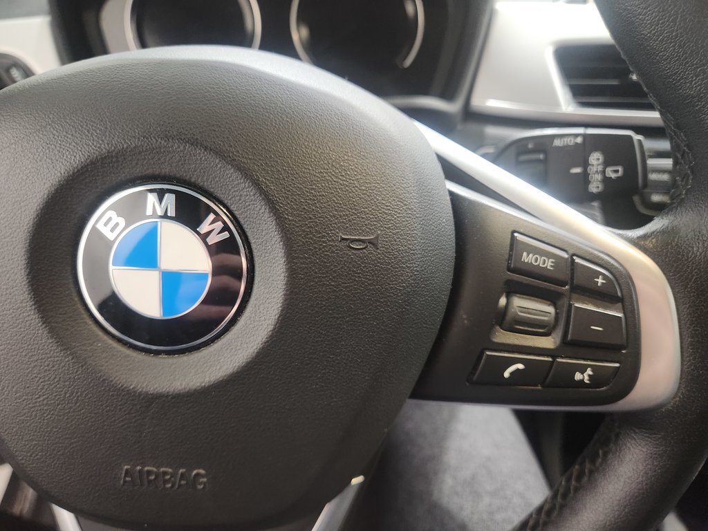 BMW X1 XDrive28i Premium Pack Cuir Toit Navigation 2021 à Terrebonne, Québec - 13 - w1024h768px